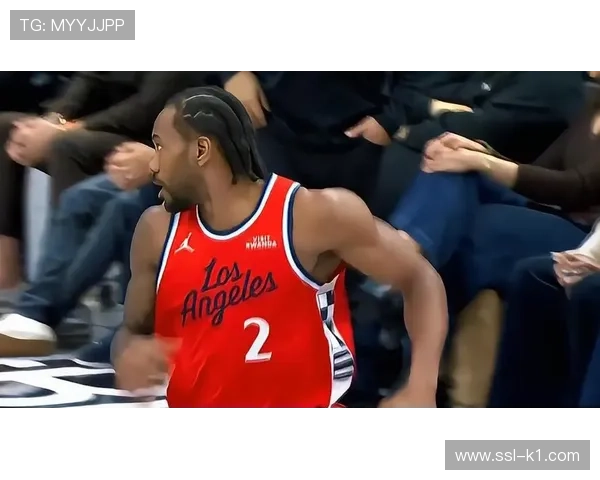 哈登出走后的快船,莱昂纳德用实力证明自己:我们热爱打篮球 哈登出走后的快船,莱昂纳德用实力证明自己:我们热爱打篮球