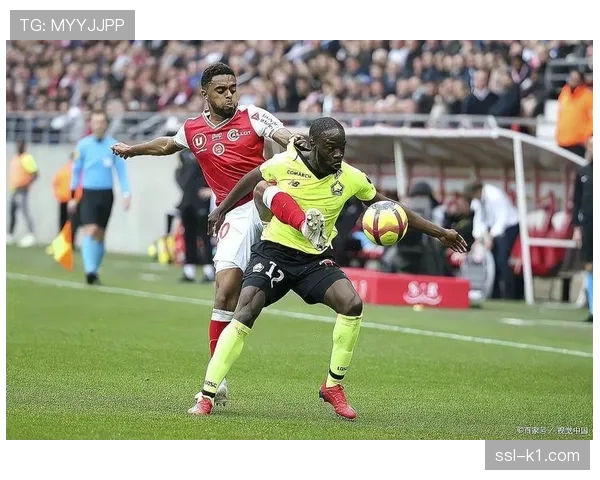 比赛结果：欧塞尔2-2战平兰斯，两队共四次通过肋部配合取得进球